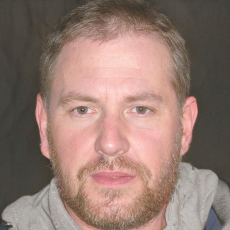 Declan Thorne, lead instructor for financial analysis program